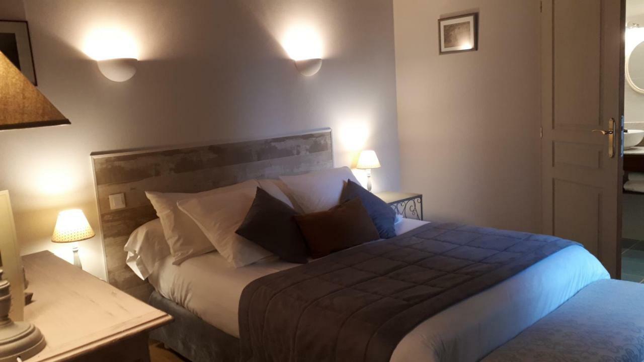 Le Domaine Du Mijarnier Bed and Breakfast Montbeugny Exterior foto